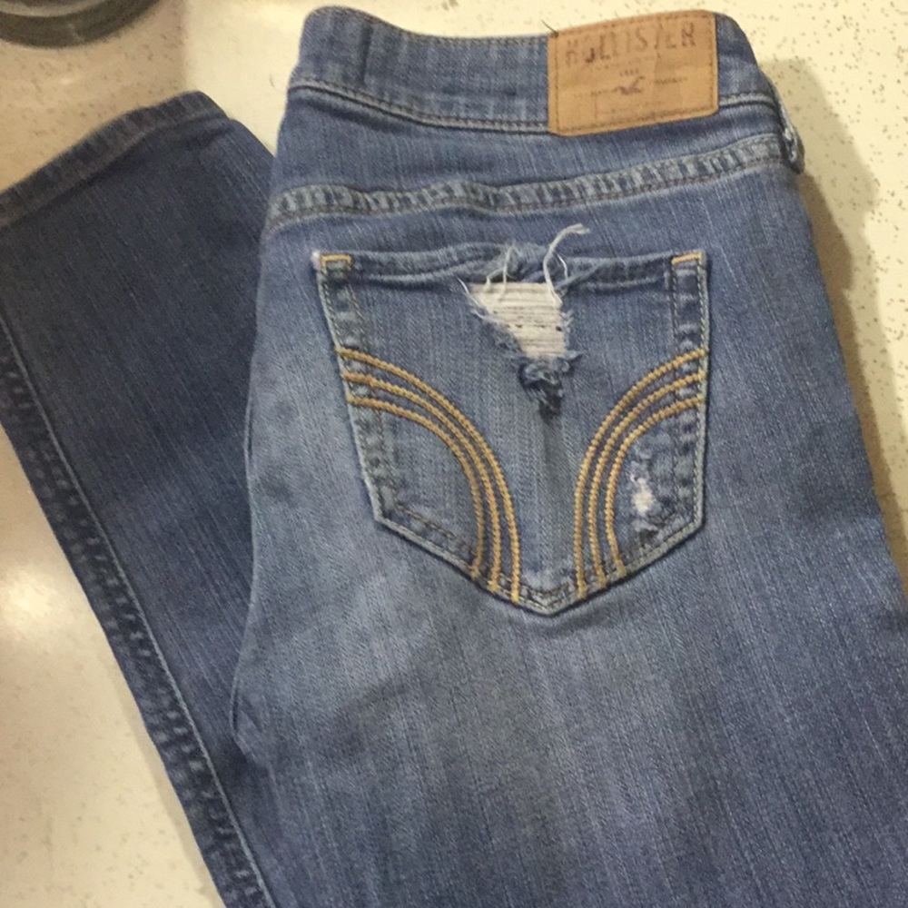 Hollister jeans